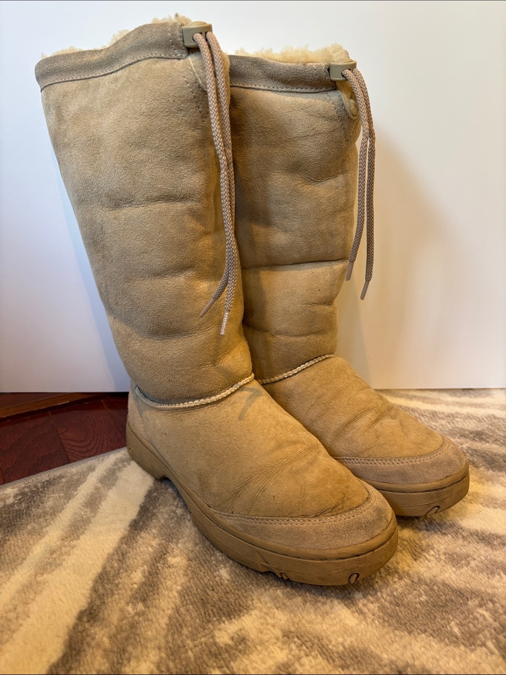 Ugg Australia Sherpa Boots- Ultimate Tall 5250 size 9